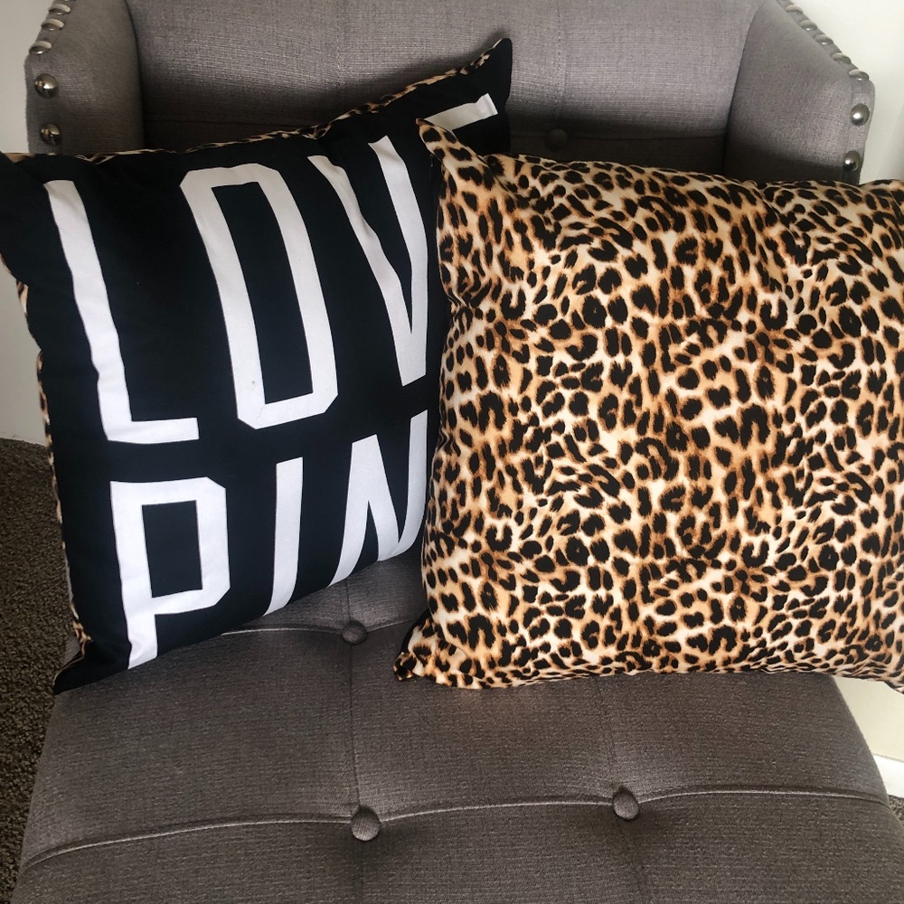 VS PINK Pillow - NEVER USED - TWO SIDED - Picture 2 of 4